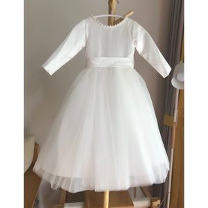 ||SOLD!|| Baby girl off white V-back flowergirl christening party dress 18 mo